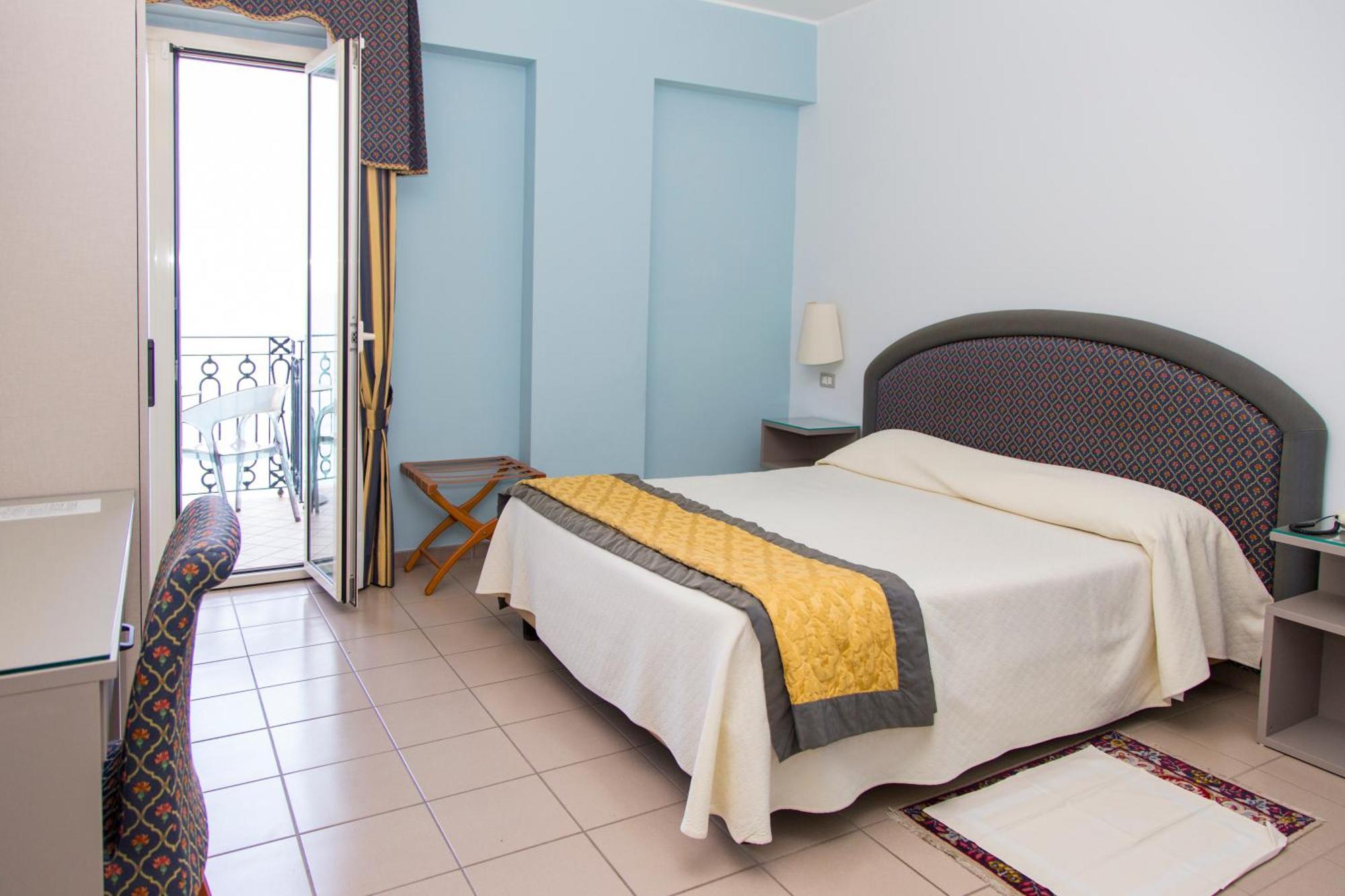 Hotel Il Mulino Capo dʼOrlando Exteriér fotografie